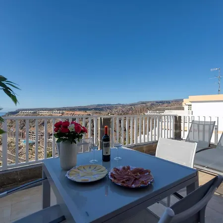 Paradise Corner - Great View To Amadores Beach Puerto Rico (Gran Canaria)