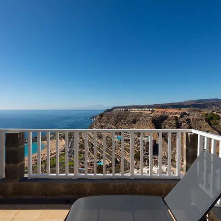 Paradise Corner - Great View To Amadores Beach Puerto Rico (Gran Canaria)